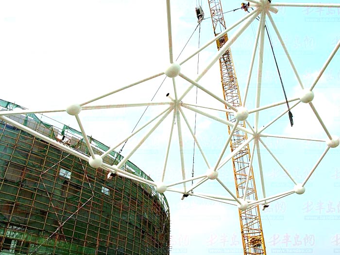 佳木斯体育馆网架安装